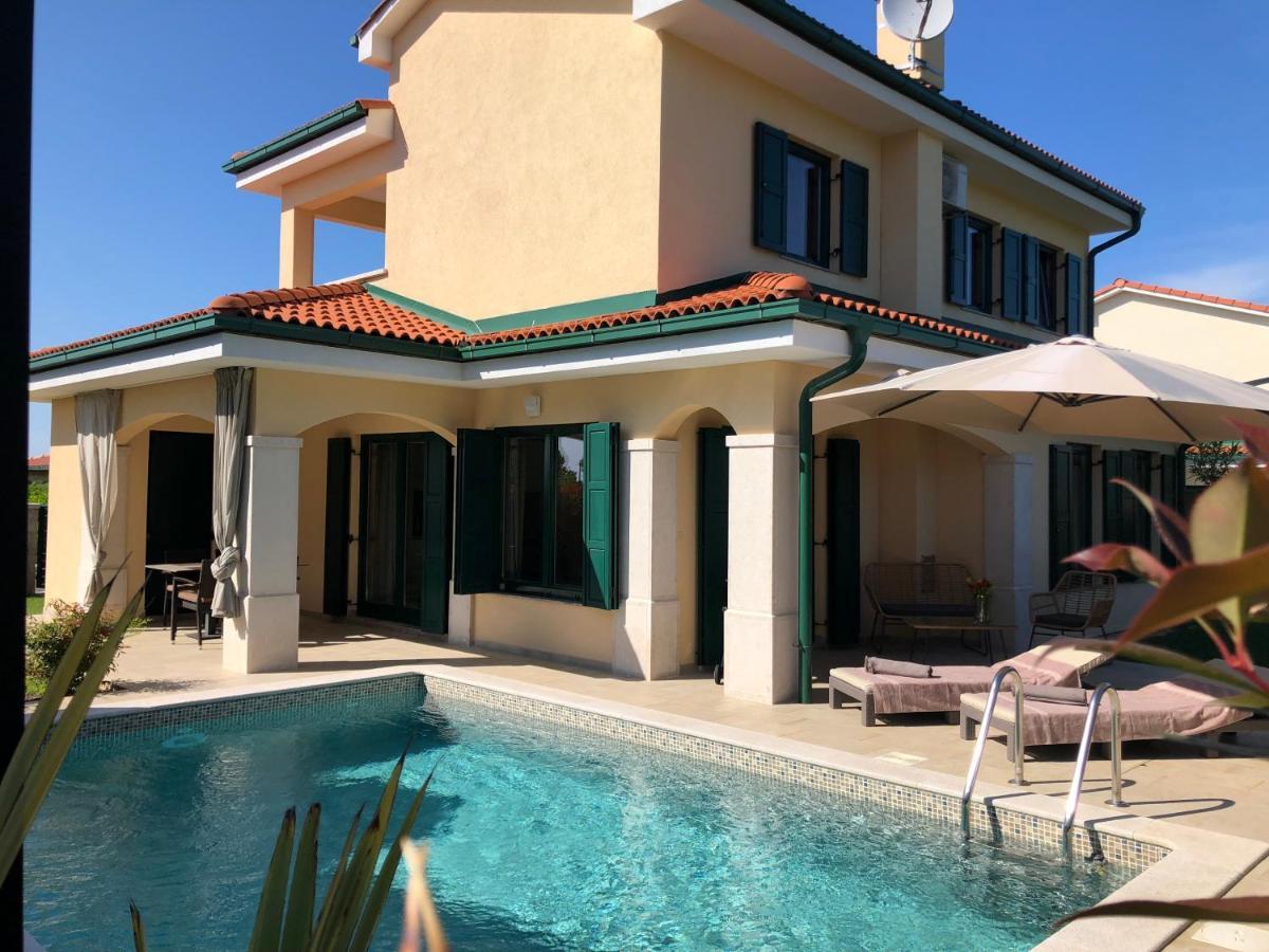 Private Villa "San Servolo House" With Sea View And Private Pool Buje Buitenkant foto